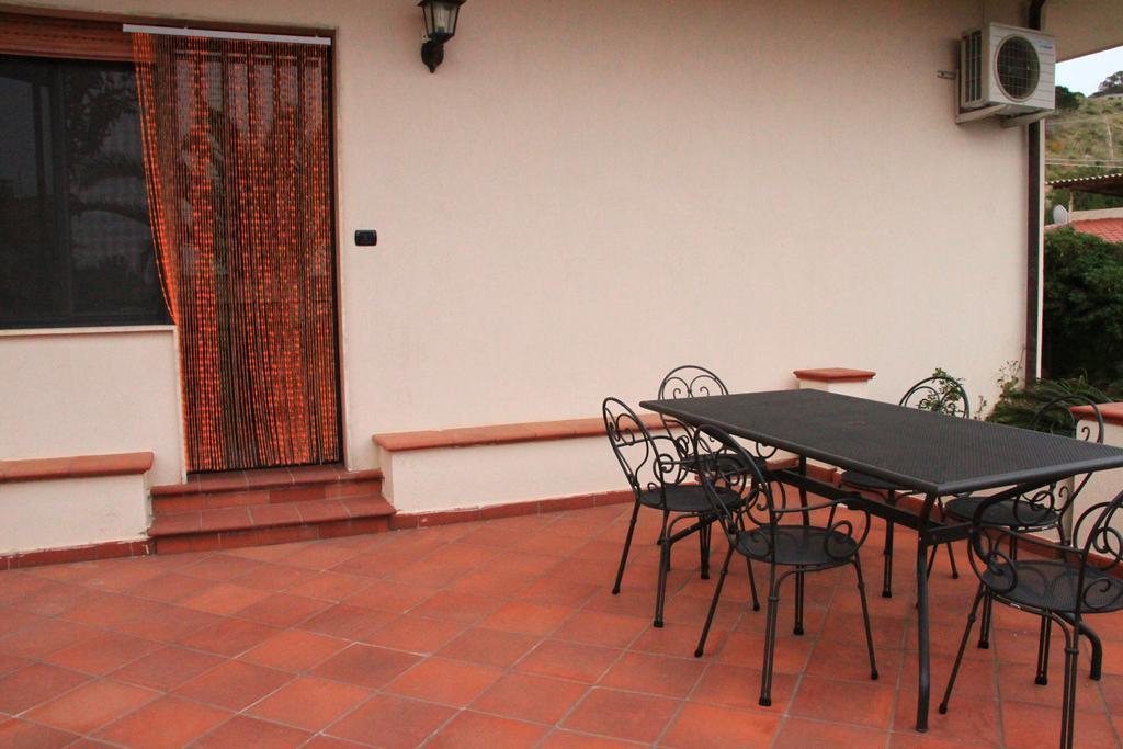 Lazzaro B&B La Piccola Oasi מראה חיצוני תמונה